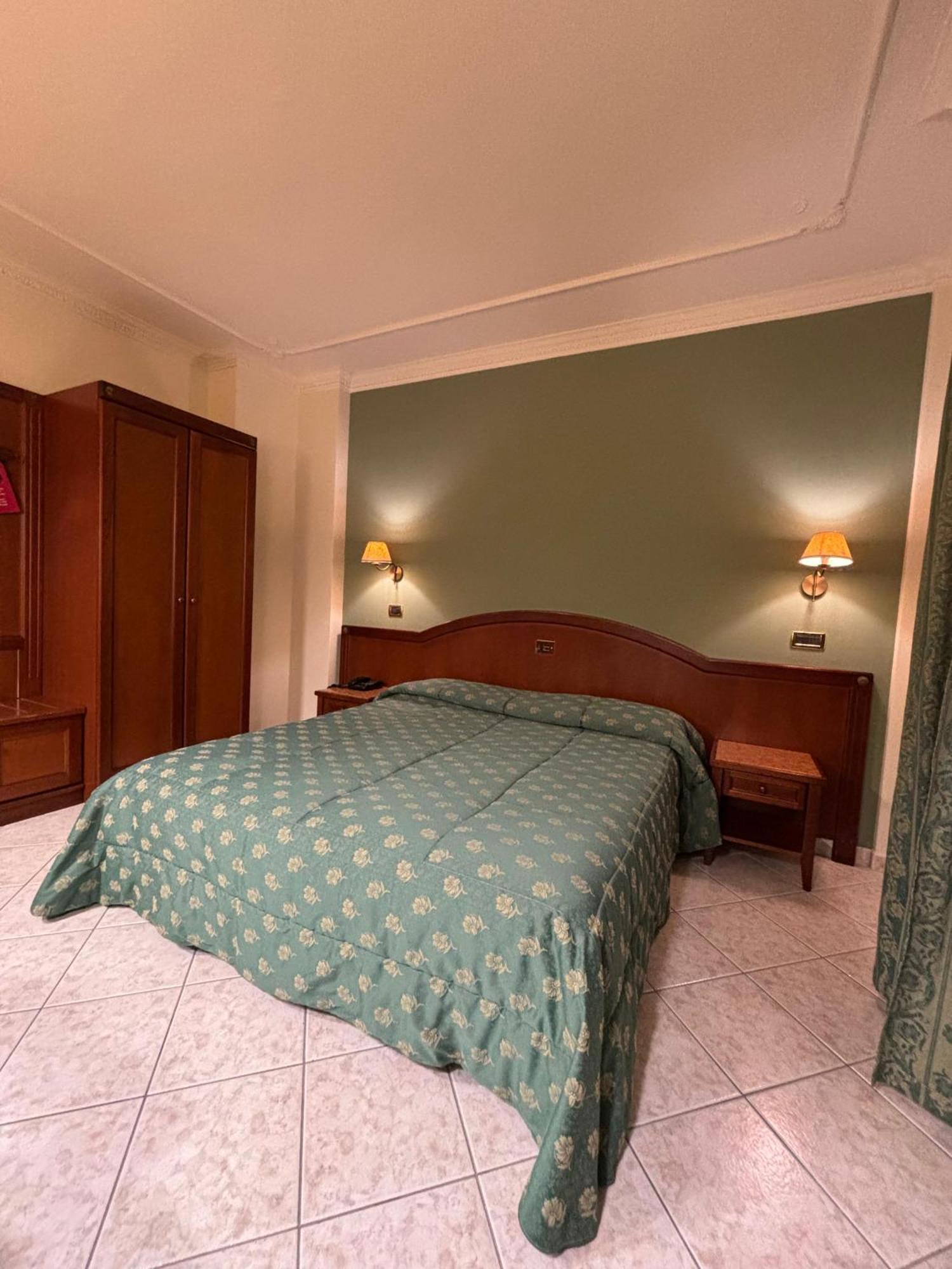 Hotel Valle Rossa San Giovanni Rotondo Ngoại thất bức ảnh