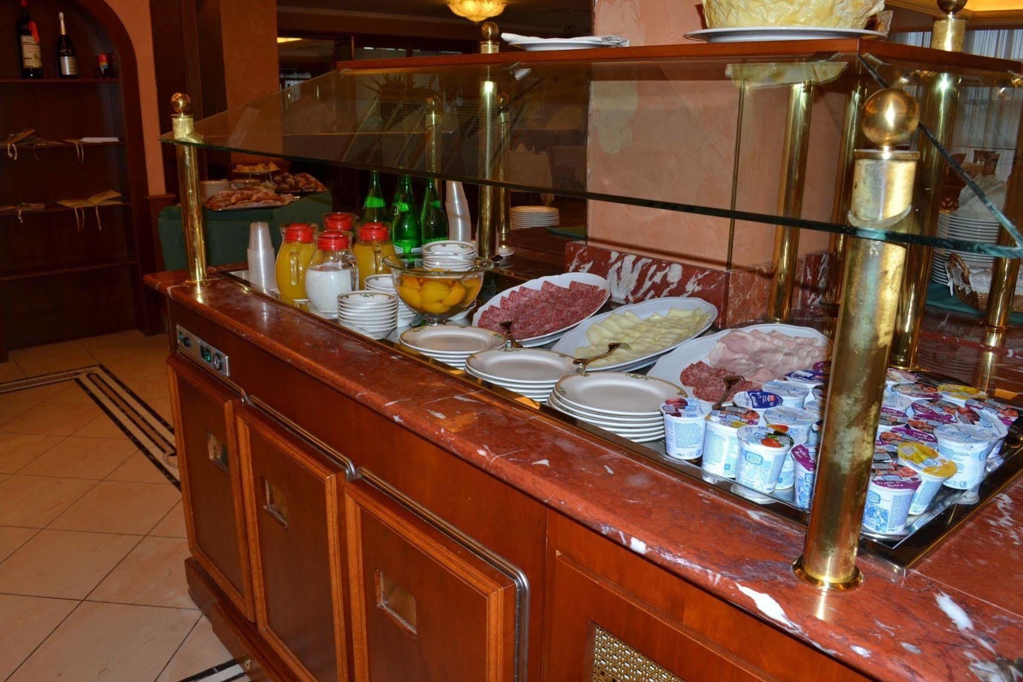 Hotel Valle Rossa San Giovanni Rotondo Ngoại thất bức ảnh