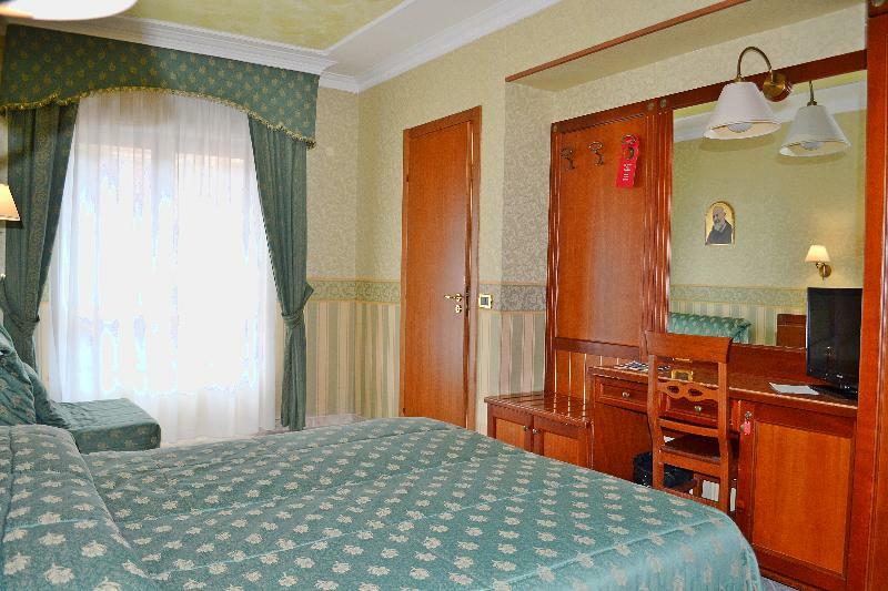 Hotel Valle Rossa San Giovanni Rotondo Ngoại thất bức ảnh